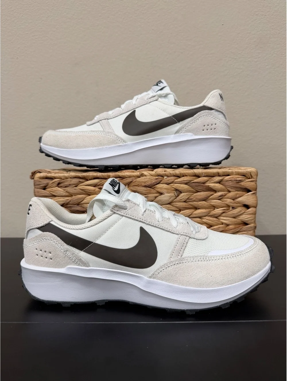 Size 8 - Nike Waffle Debut “Whit Black”